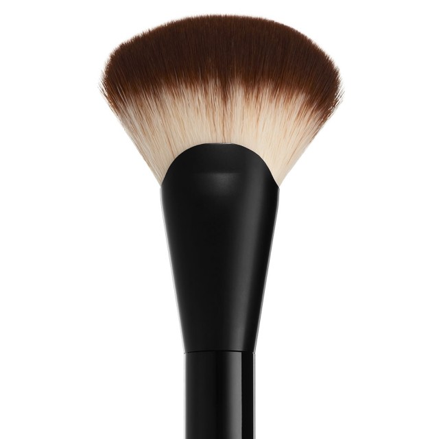 NYX PM Pro Fan Brush 6 0,206gr